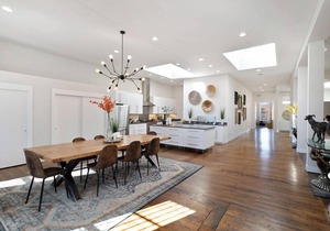 The Penthouse Loft in the Heart of Old Town