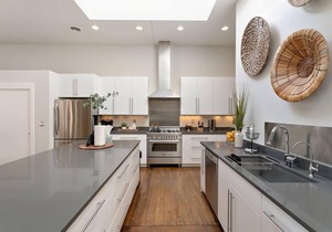 The Penthouse Loft in the Heart of Old Town