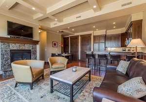 The Victoria 4 Condo