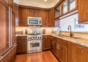 The Victoria Downtown | Prime Location | Pet Friendly