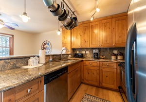 Townhome in Keystone Allows for Quick Access to River Run & Mountain House