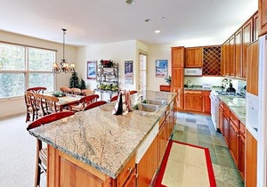 Trademark Townhouse Unit 2 Townhouse