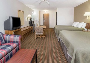 Travelodge by Wyndham Longmont
