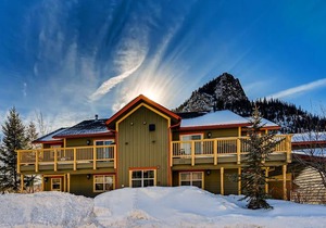 Two-Bedroom Condo at Streamside Lane