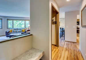 Unique 2 Bedroom Walking Distance to Lifts