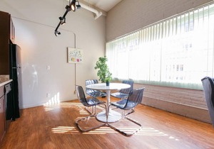 850 m² Apartment ∙ 2 bedrooms ∙ 4 guests