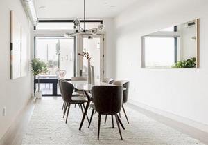 Walk to Gameday - Jefferson Park Condo - Tesoro