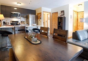 Wonderful family condo - amazing mountain views