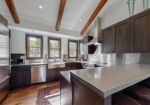 Woodrun Place | P26