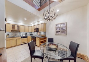 Woodrun Place | P38
