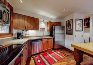 Woodrun Place | P44