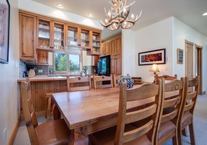 X2685 | Valley and Mtn Views | Nice Furnishings | Hot Tub | Pool