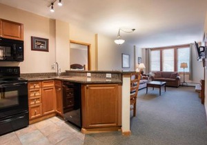 Zephyr Mountain Lodge Value-Rated 2202