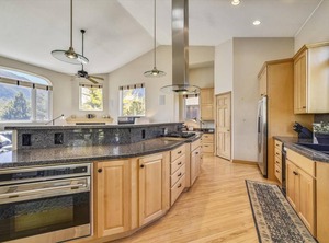 Larson Lane | The Reserve
