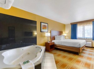 Kiva Inn | Fort Collins