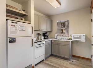 Blue Jay Bungalow Mountain Park | Estes Park