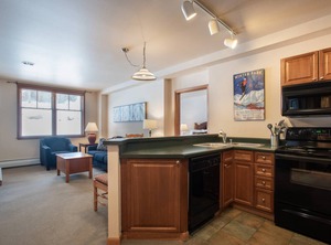 Cozy Zephyr Mountain Lodge Of Arapahoe National Forest | Winter Park