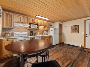 Creekside | Fall River Estates