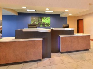 Fairfield Inn | Aurora