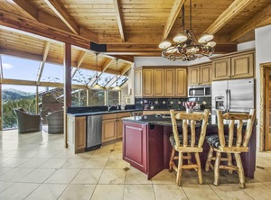 Street Station Breckenridge | Warrior's Mark West