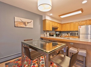 Lagoon Townhome | Frisco