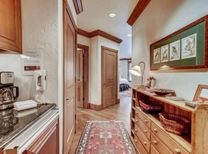 Mccoy Peak Lodge | Highlands Townhomes
