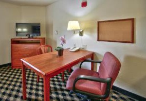 Elegante | Northeast Colorado Springs