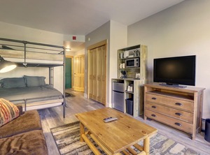 Tucker Mtn Lodge | Copper Mountain Village