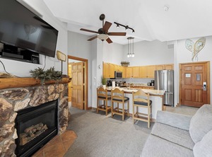 River Townhome | Mountain House