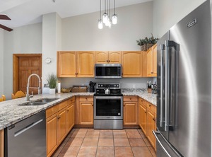 River Townhome | Mountain House