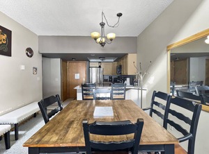 Foxpine Inn | East Village at Copper