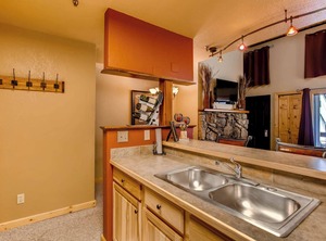 Decorated Emmons | Crested Butte