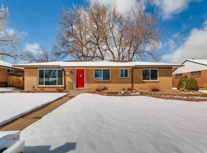The Meadowlark Manor Backyard | Creighton