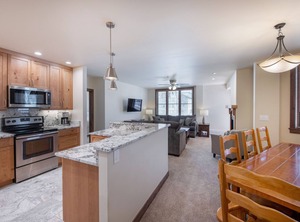 Spectacular Zephyr Mountain Lodge Village | Winter Park