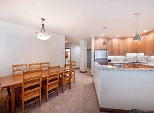 Spectacular Zephyr Mountain Lodge Village | Winter Park