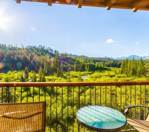 Trailhead Lodge 
