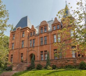 Patterson Inn 