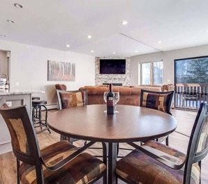 Lagoon Townhome 