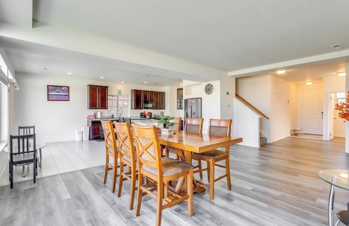 Gateway House | 10 Mi to DIA: Family Home w/Yard!