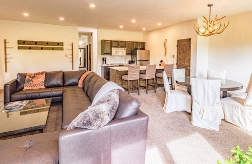 Snowmass Village Condo | 102 m² Condo ∙ 2 bedrooms ∙ 4 guests