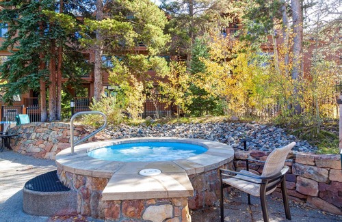 Breckenridge Condo | 102 m² Condo ∙ 2 bedrooms ∙ 6 guests