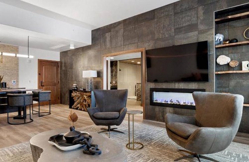 Flying Horse Cabin | 102 m² Lodge ∙ 127 guests