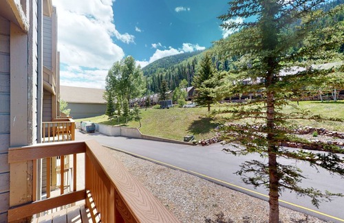 Purgatory Condo | 103 m² Condo ∙ 2 bedrooms ∙ 6 guests