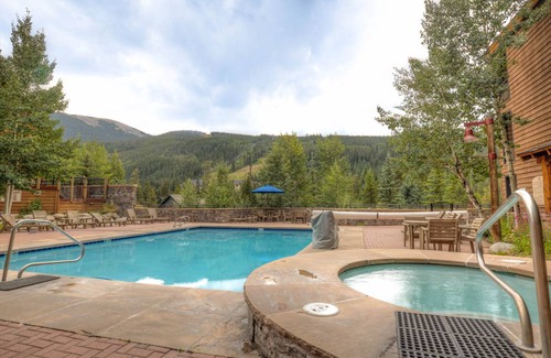 River Run Apartment | 104 m² Apartment ∙ 2 bedrooms ∙ 6 guests