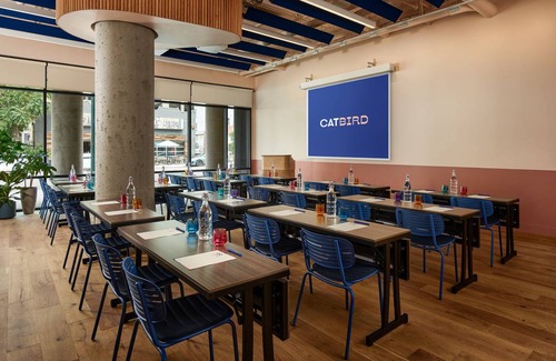 Cole Hotel | 106 m² Hotel ∙ 1 bedroom ∙ 2 guests