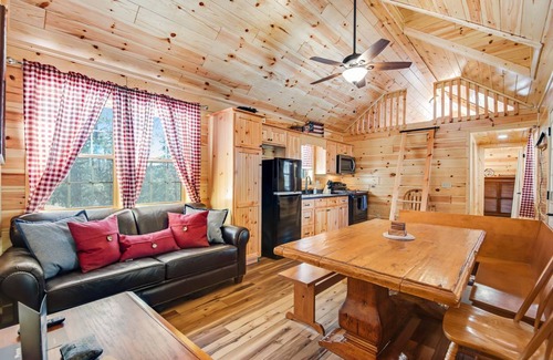 Florissant Cabin | 109 m² Cabin ∙ 2 bedrooms ∙ 6 guests