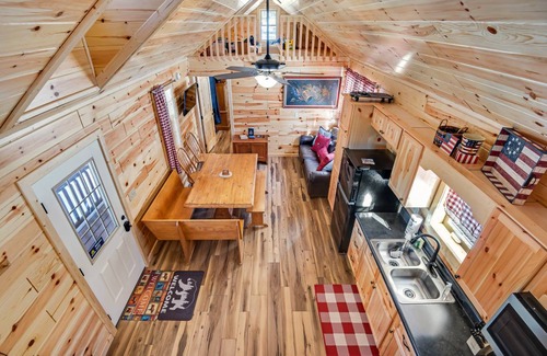 Florissant Cabin | 109 m² Cabin ∙ 2 bedrooms ∙ 6 guests