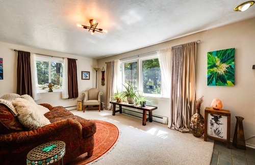 Boulder House | 111 m² House ∙ 2 bedrooms ∙ 6 guests