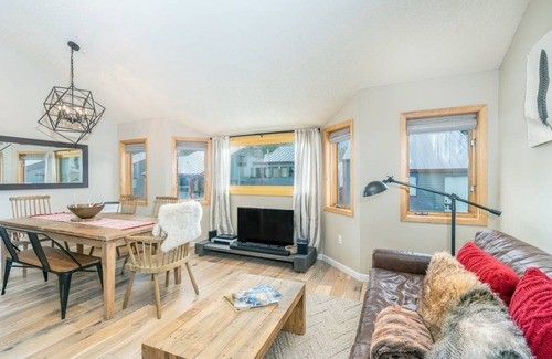Telluride Condo | 112 m² Condo ∙ 2 bedrooms ∙ 6 guests