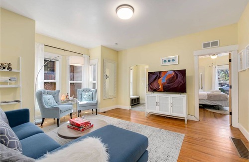 Old Town West House | 112 m² House ∙ 2 bedrooms ∙ 6 guests